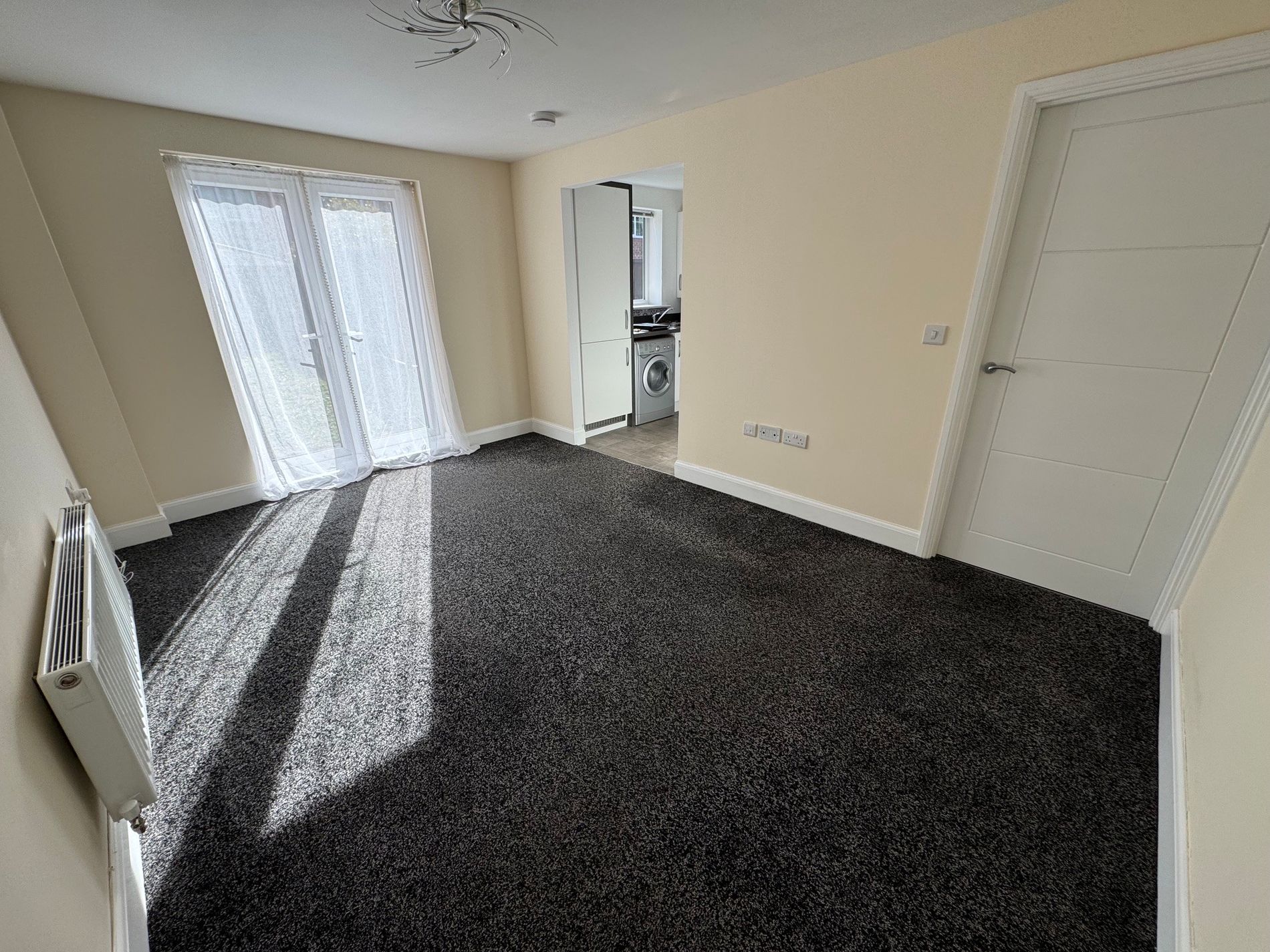 2 bed flat to rent in Freya Road, Ollerton, NG22  - Property Image 4