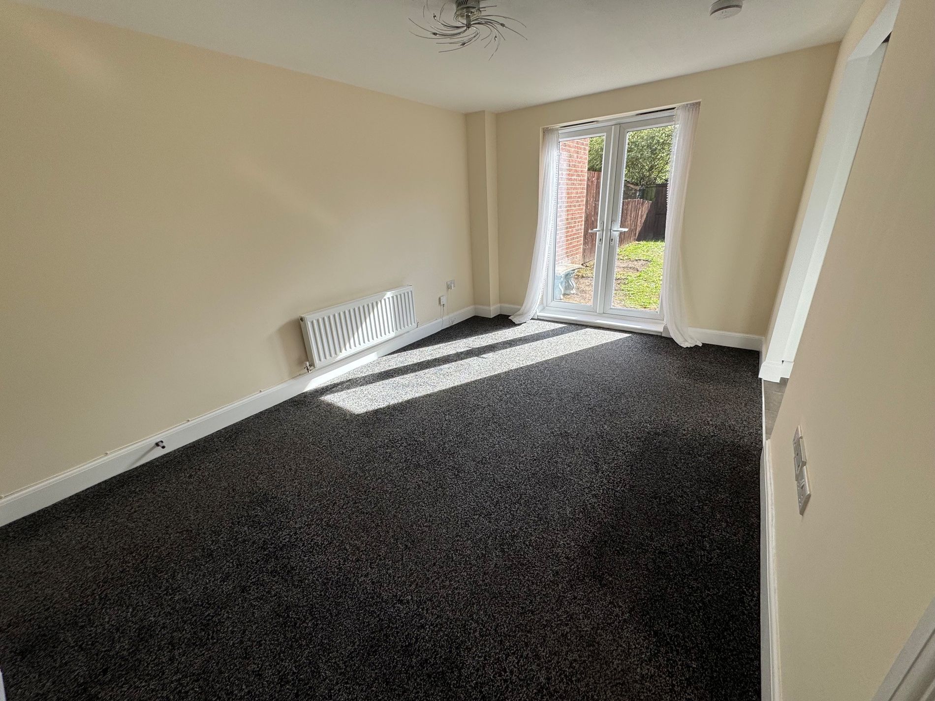 2 bed flat to rent in Freya Road, Ollerton, NG22  - Property Image 5