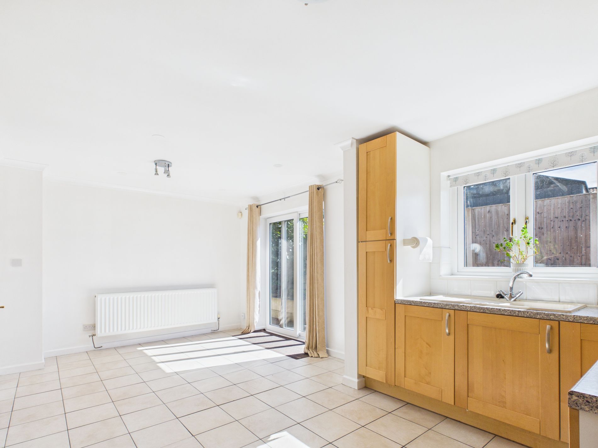 2 bed bungalow for sale in Walesby Lane, New Ollerton, NG22  - Property Image 7
