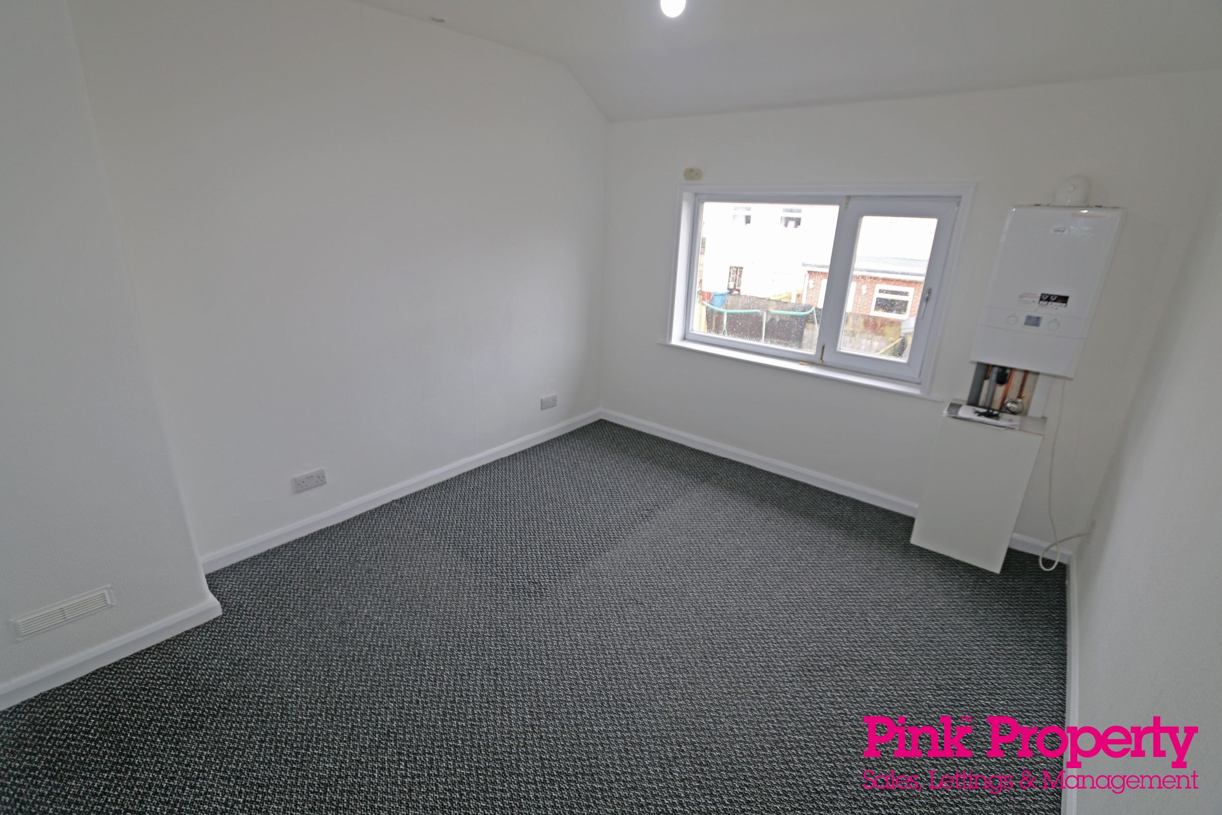 3 bed semi-detached house to rent in Risby Grove, Hull  - Property Image 7