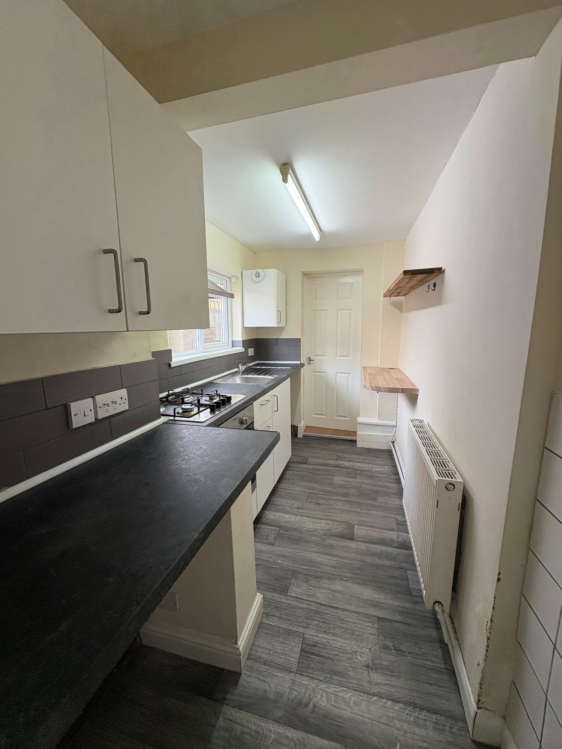 2 bed terraced house to rent in Blenheim Street, Hull  - Property Image 5