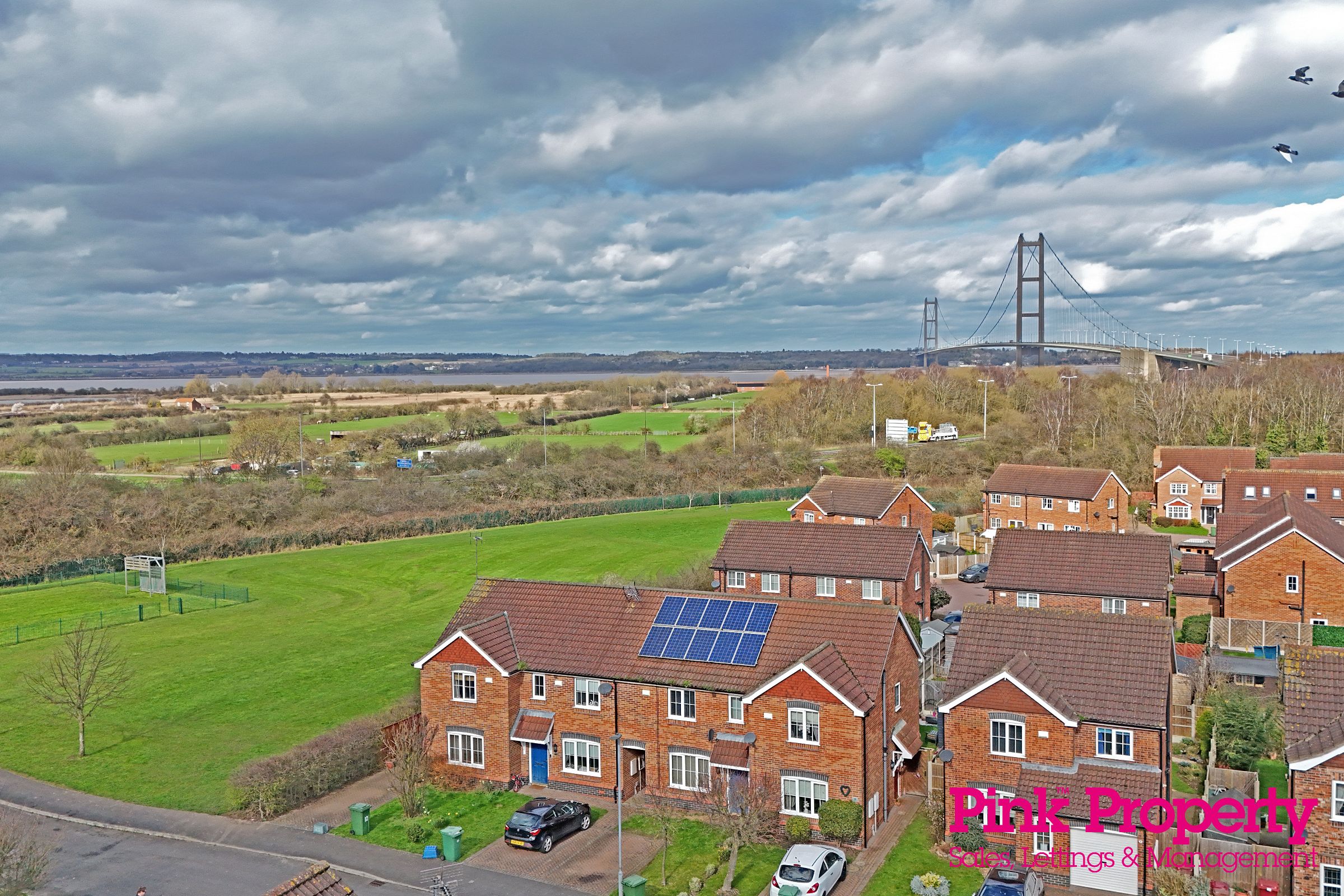 2 bed terraced house to rent in Lapwing Way, Barton-upon-Humber  - Property Image 2