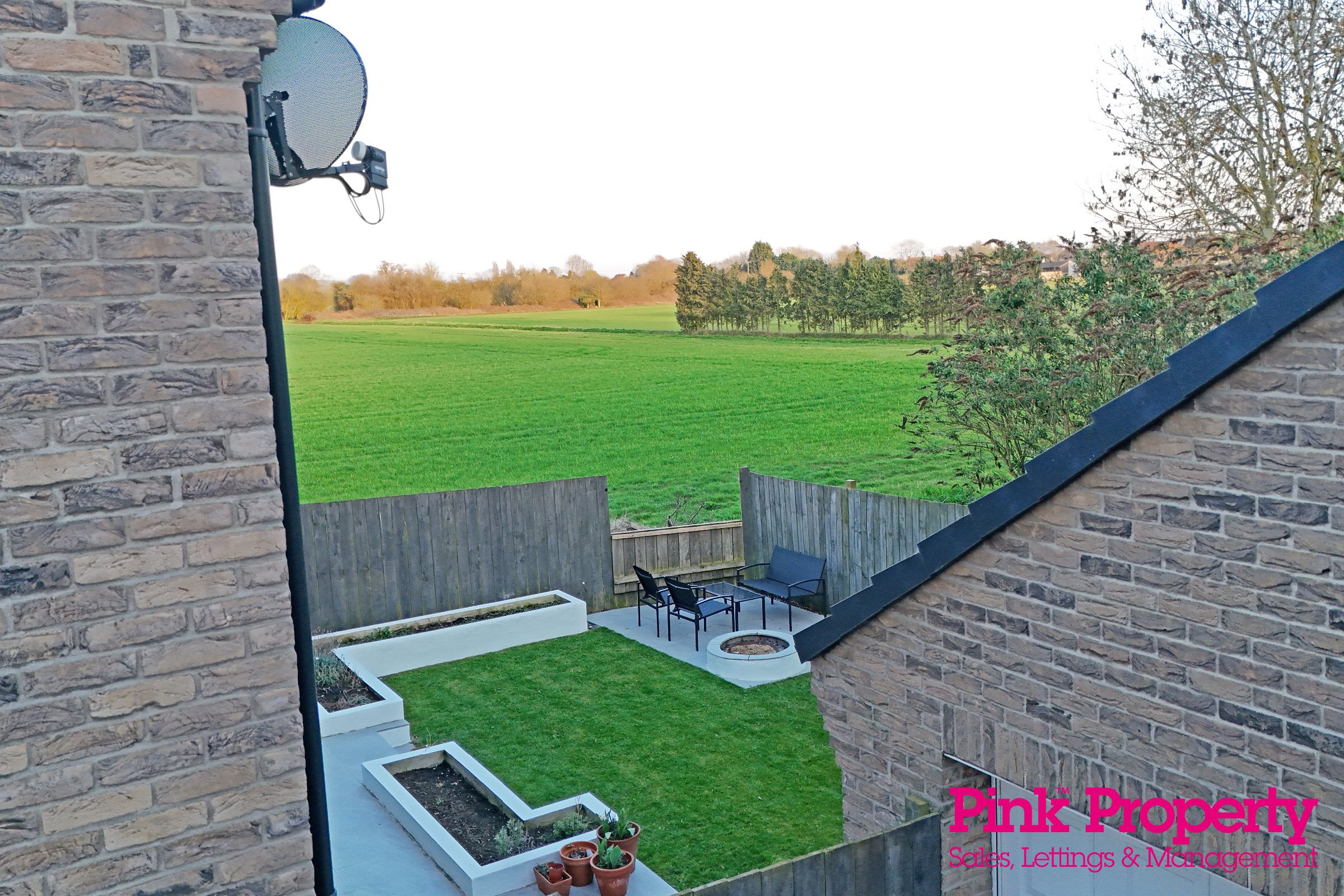 4 bed semi-detached house to rent in Wentworth Close, Gilberdyke, Brough  - Property Image 15