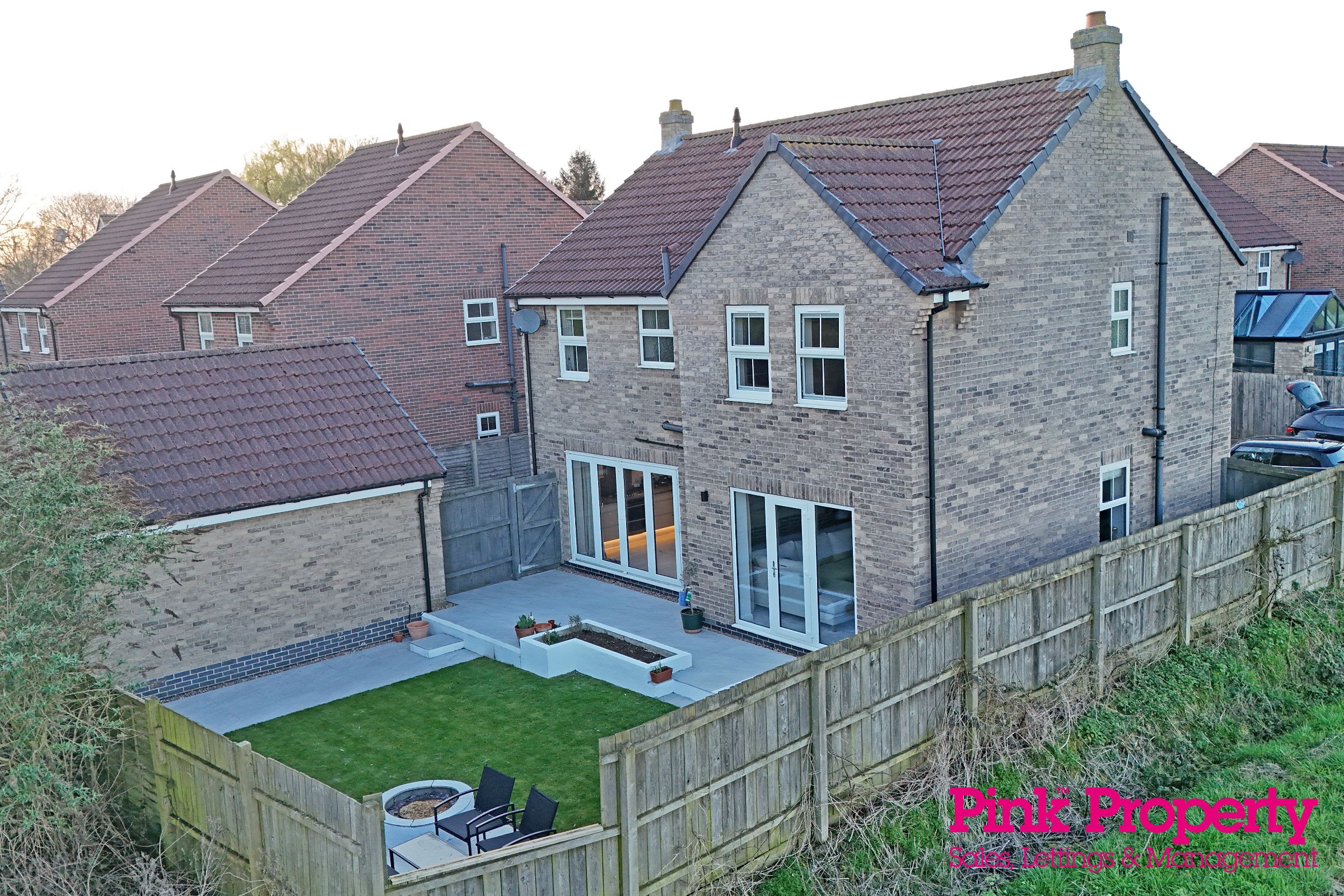 4 bed semi-detached house to rent in Wentworth Close, Gilberdyke, Brough  - Property Image 16