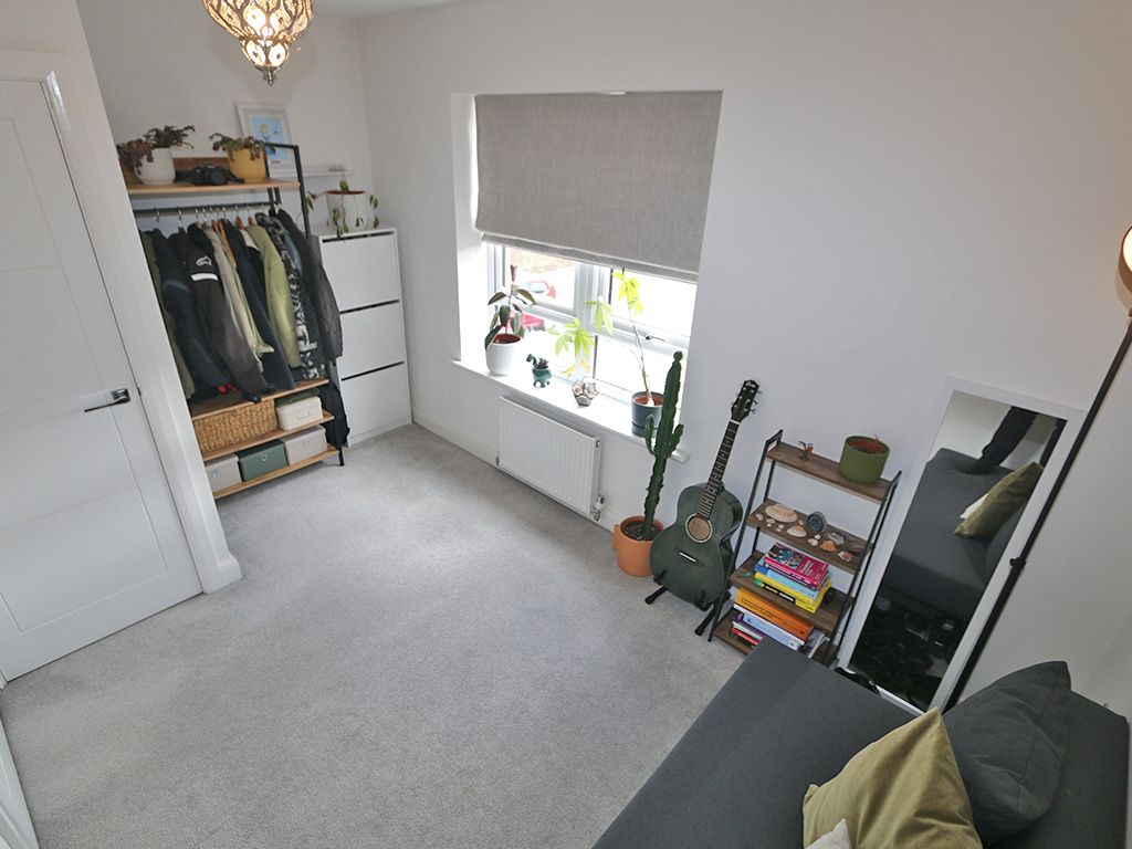 2 bed terraced house to rent in Scotts Square, Hull  - Property Image 11