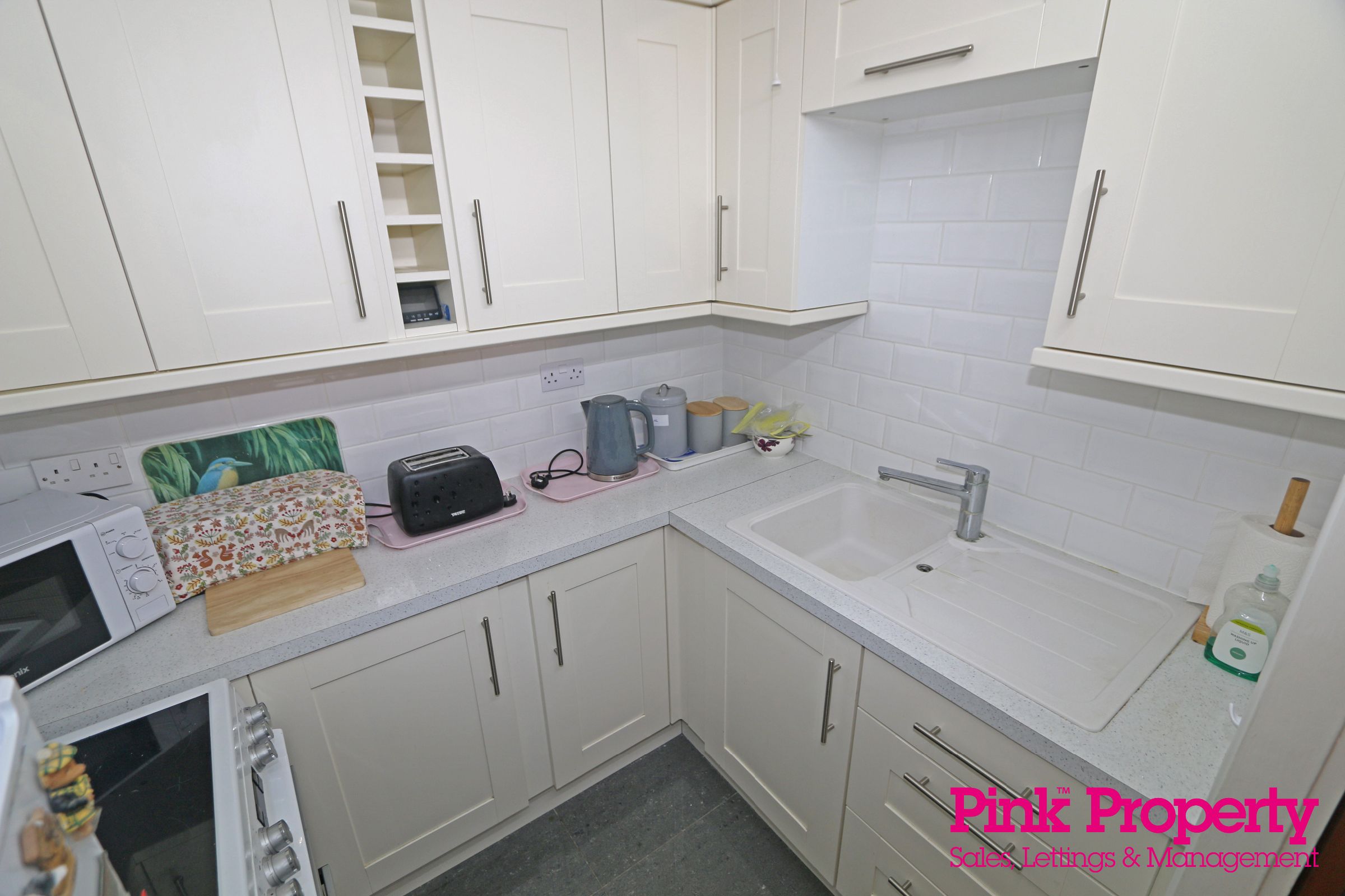 1 bed flat for sale in Kirk House, Pryme Street, Anlaby, Hull  - Property Image 4