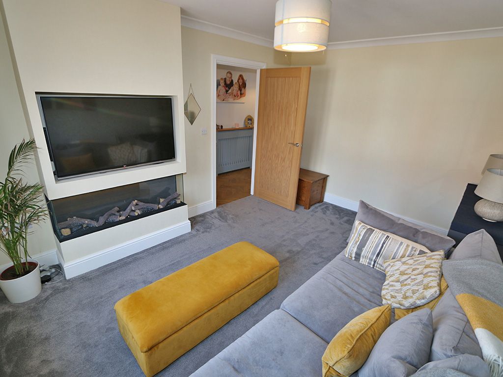 4 bed detached house for sale in Windsor Park, Hull  - Property Image 4