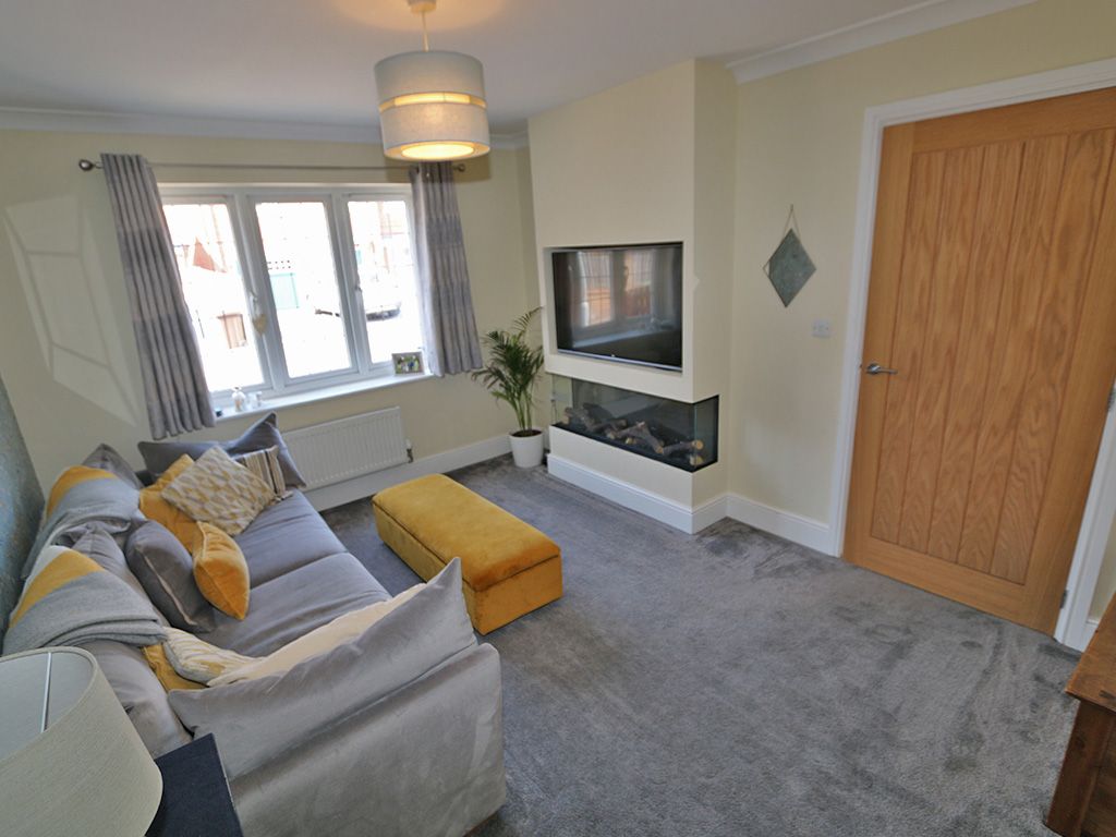 4 bed detached house for sale in Windsor Park, Hull  - Property Image 5