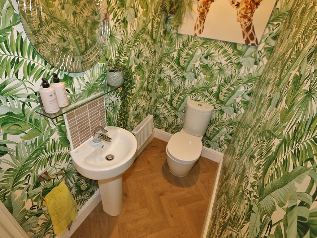 4 bed detached house for sale in Windsor Park, Hull  - Property Image 9