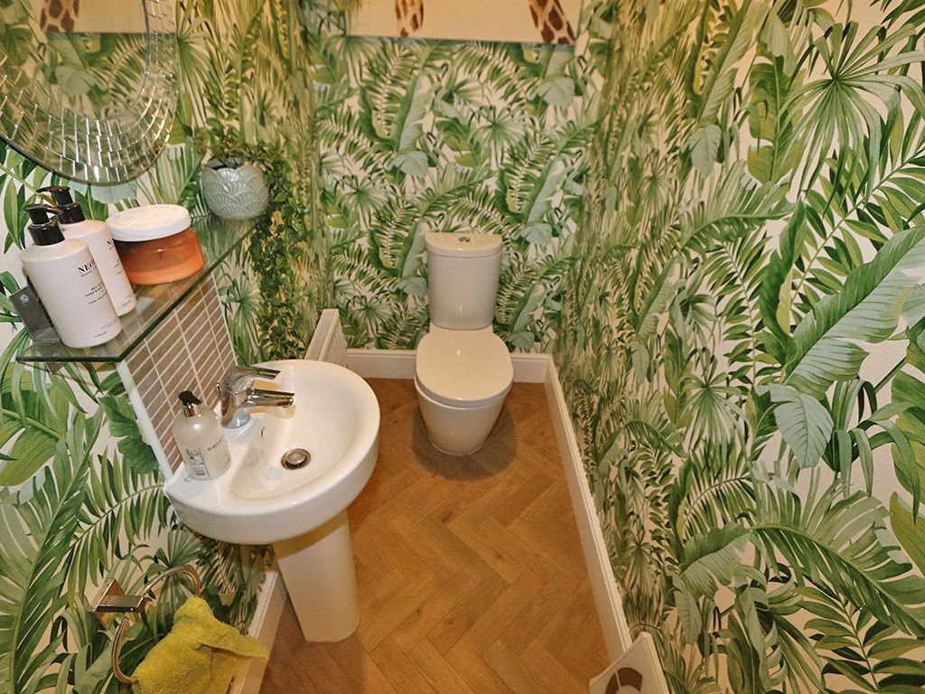4 bed detached house for sale in Windsor Park, Hull  - Property Image 8