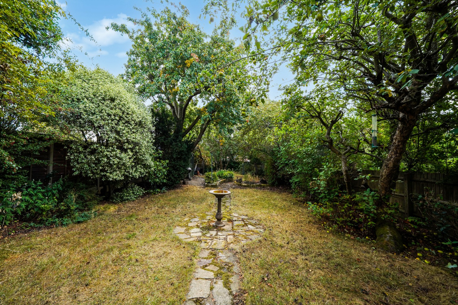 3 bed semi-detached house for sale in Albury Drive, Pinner, - Property Image 12