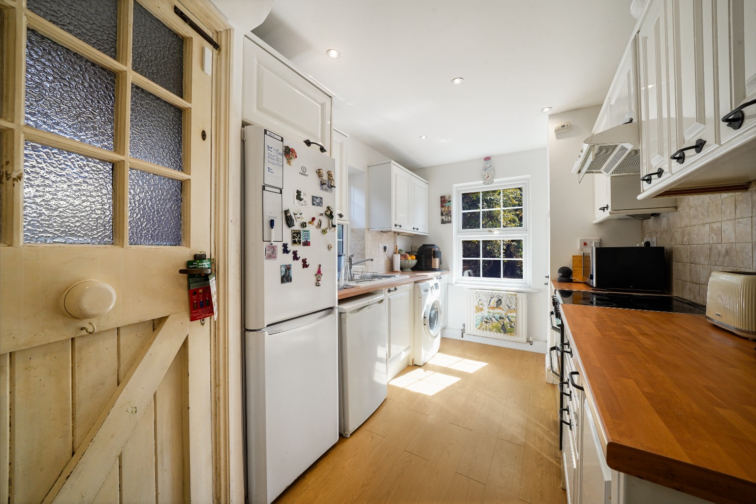 3 bed semi-detached house for sale in Albury Drive, Pinner, - Property Image 5