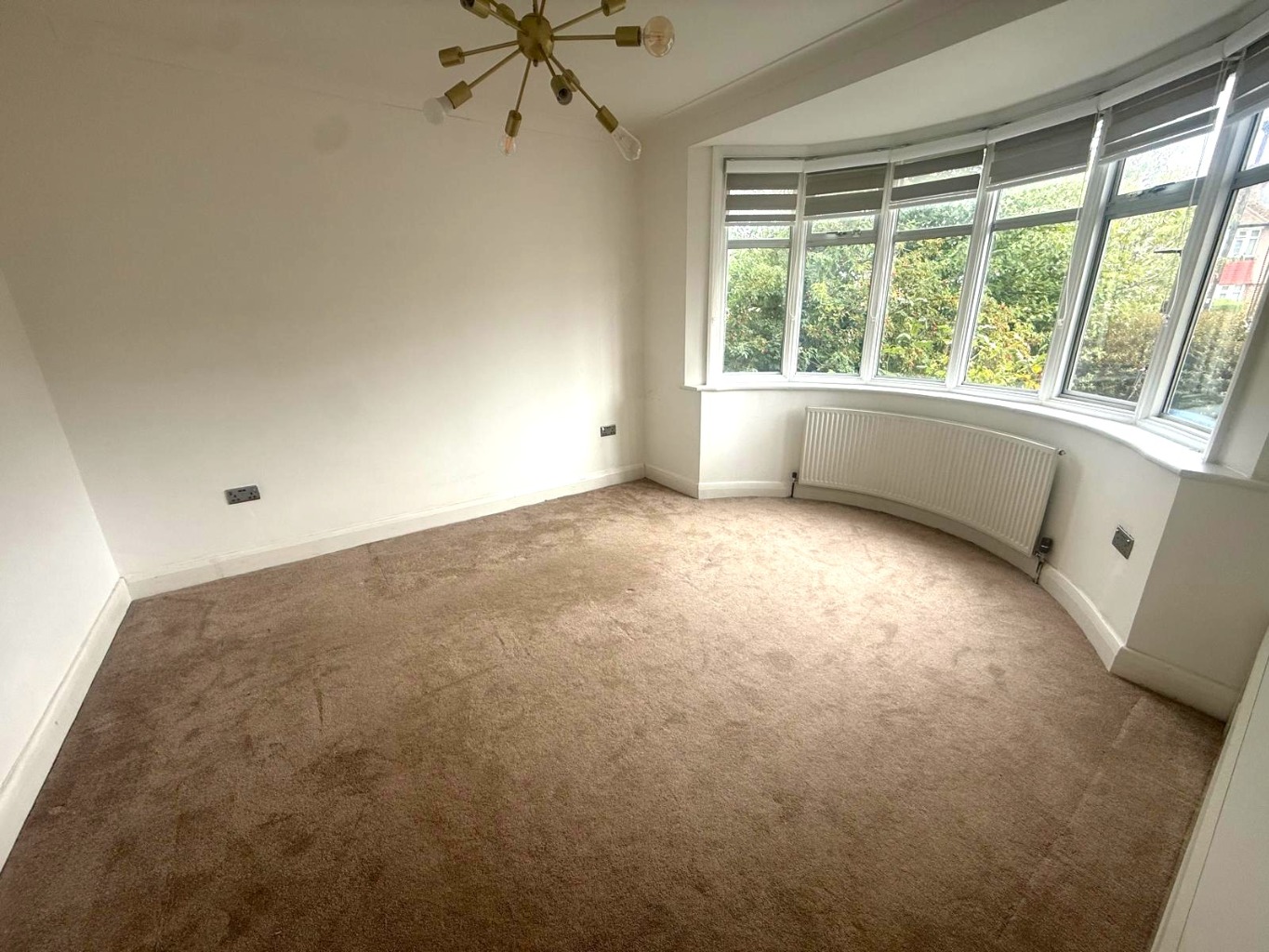 3 bed semi-detached house for sale in Imperial Drive, North Harrow  - Property Image 2