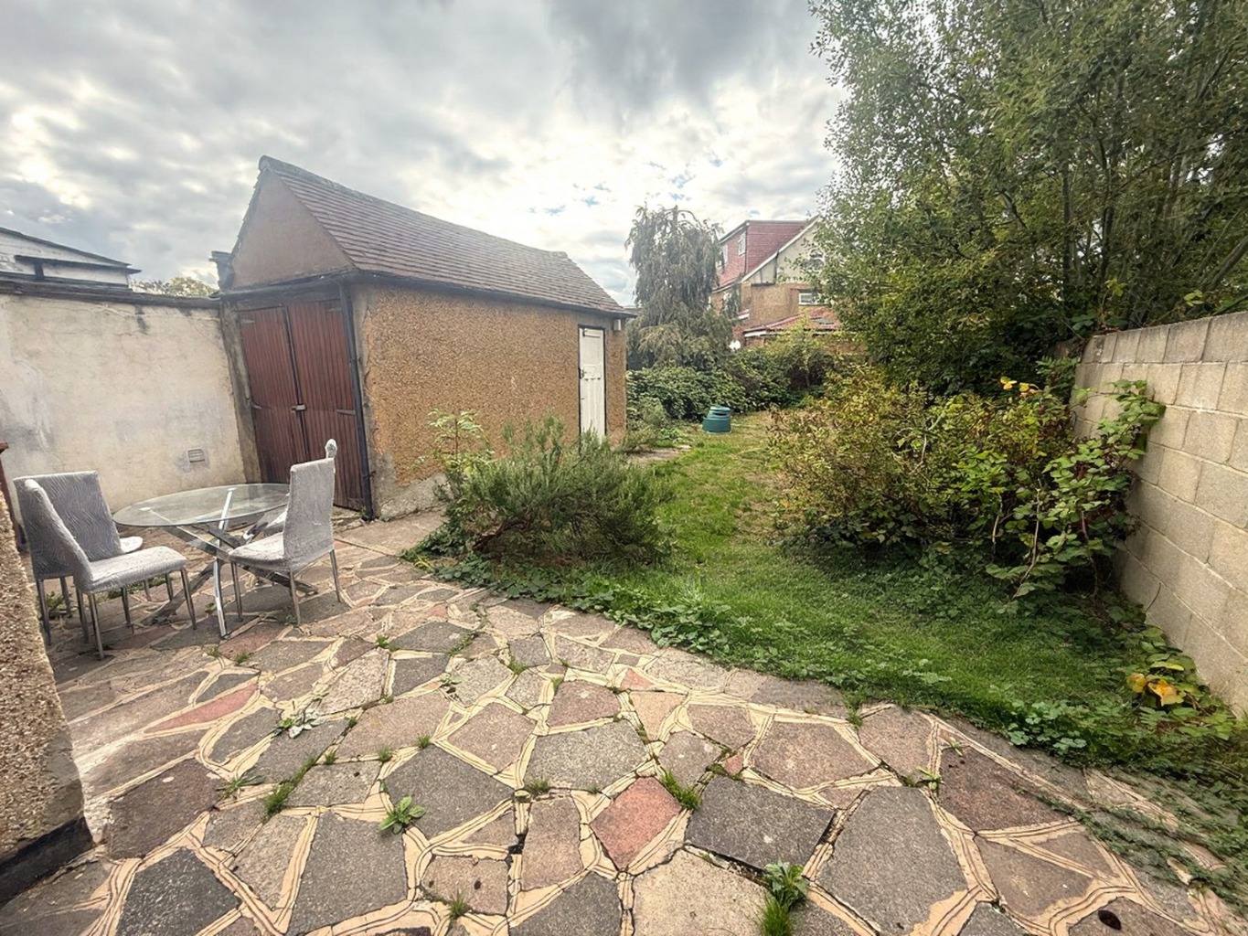 3 bed semi-detached house for sale in Imperial Drive, North Harrow  - Property Image 8