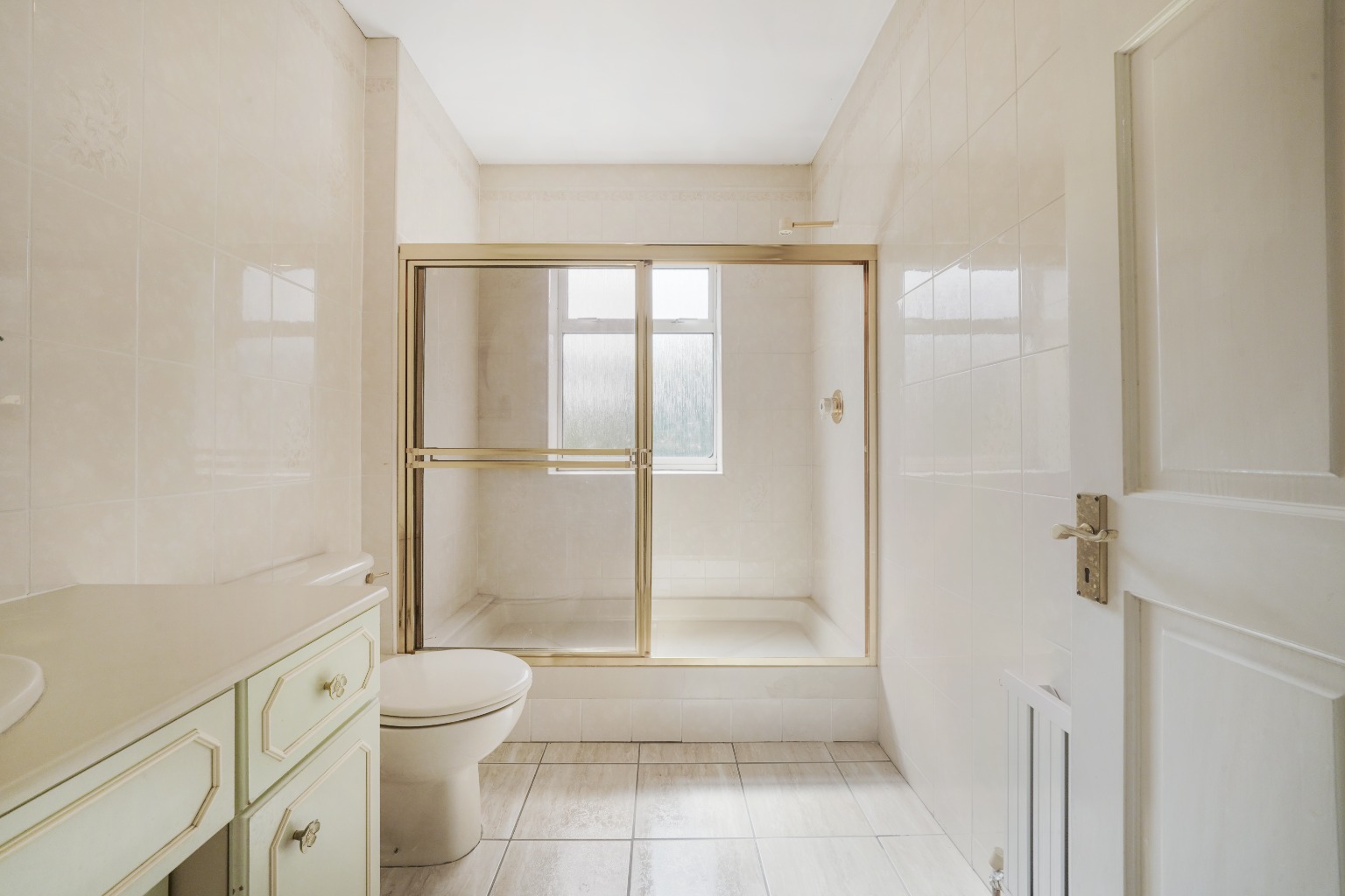 4 bed semi-detached house for sale in Bridle Road, Pinner  - Property Image 7