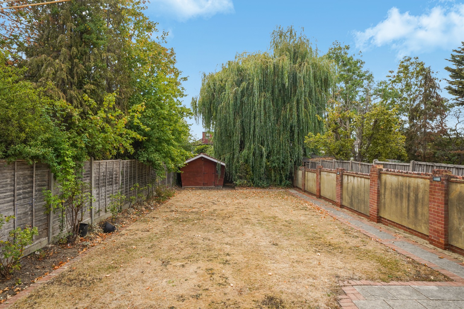 4 bed semi-detached house for sale in Bridle Road, Pinner  - Property Image 15