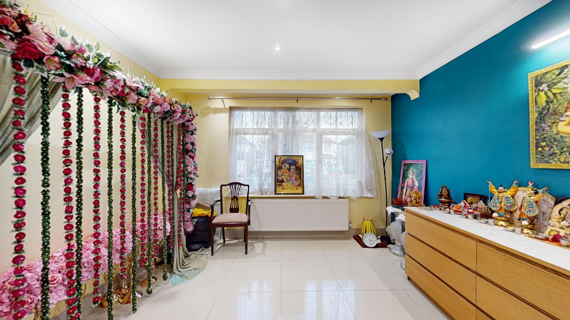 4 bed semi-detached house for sale in Ruislip, Greater London, HA4 - Property Image 4