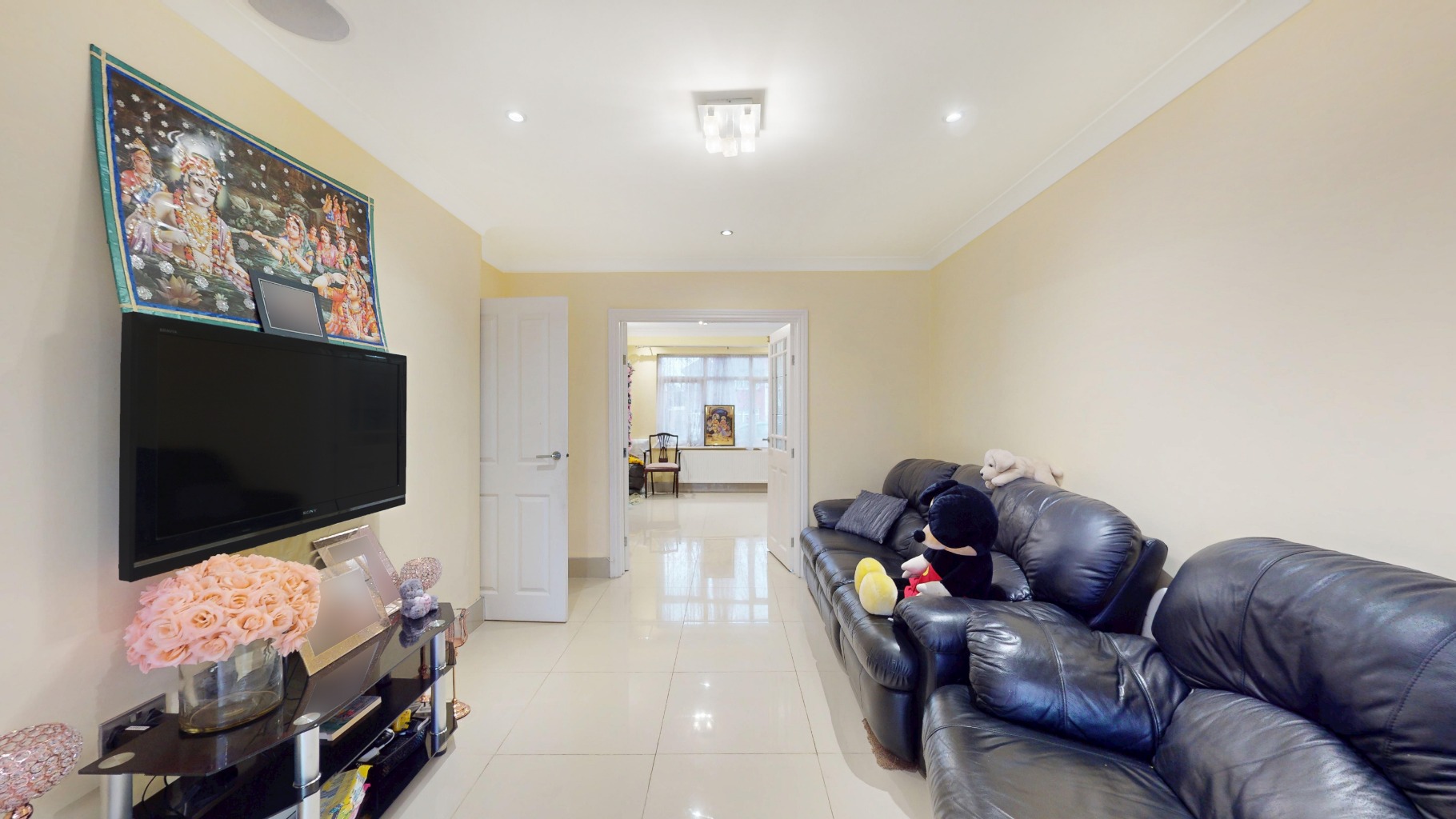 4 bed semi-detached house for sale in Ruislip, Greater London, HA4 - Property Image 3