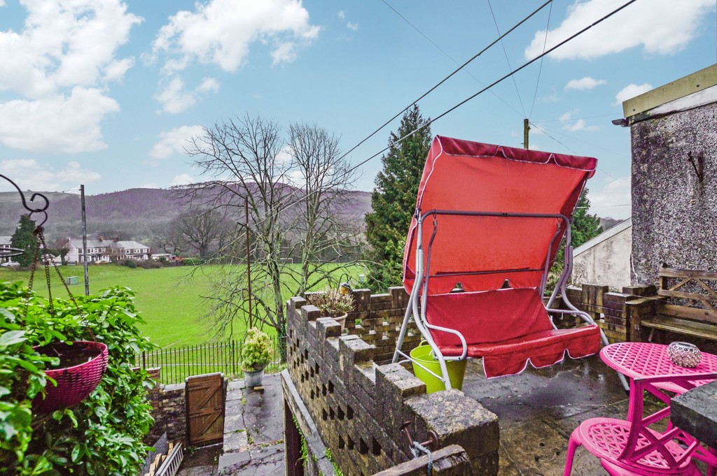 2 bed terraced house for sale in High Street, Llanbradach  - Property Image 10