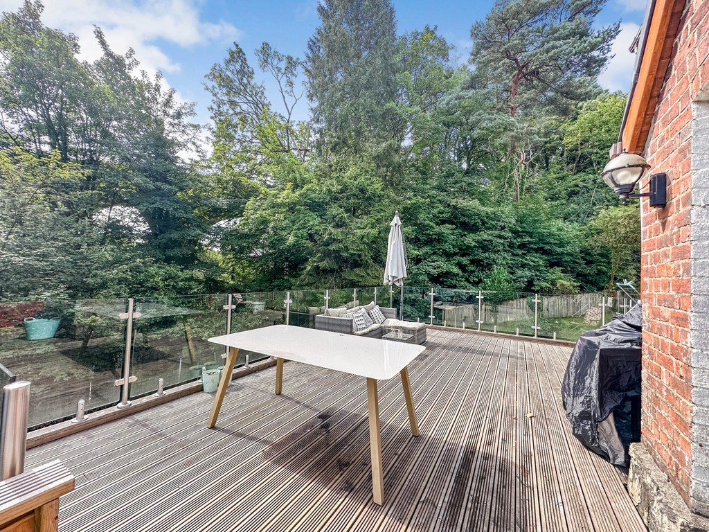 3 bed detached house for sale in Kings Hill, Hengoed - Property Image 16