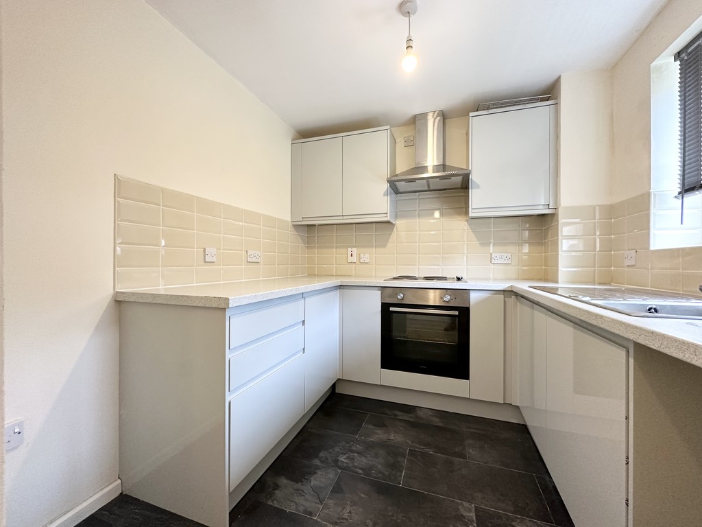 2 bed semi-detached house for sale in Llys-y-coed, Ystrad Mynach, Hengoed - Property Image 2