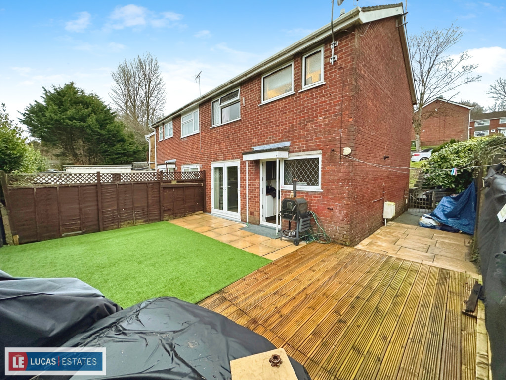 3 bed semi-detached house for sale in Coundley Close, Fleur De Lis  - Property Image 15