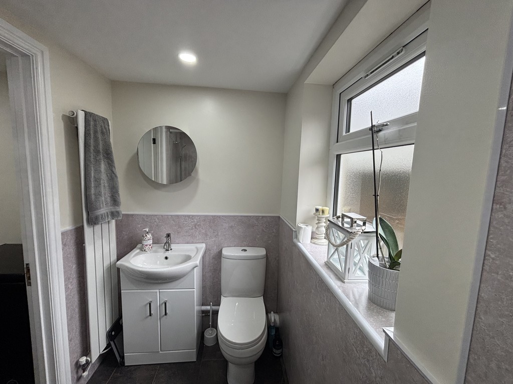 4 bed detached house for sale in New Meadow Cottage, Gelligaer, Hengoed  - Property Image 14