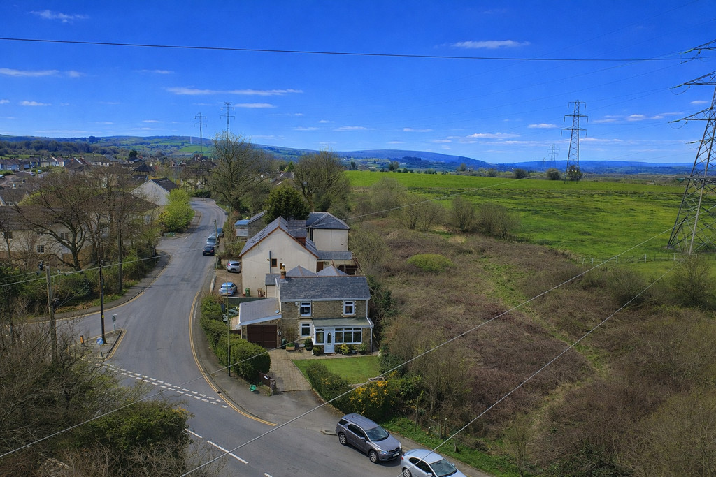 4 bed detached house for sale in New Meadow Cottage, Gelligaer, Hengoed  - Property Image 29