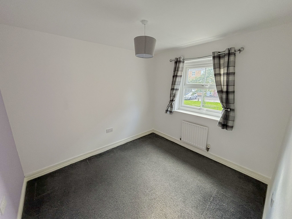 3 bed terraced house for sale in Red Kite Close, Penallta  - Property Image 11