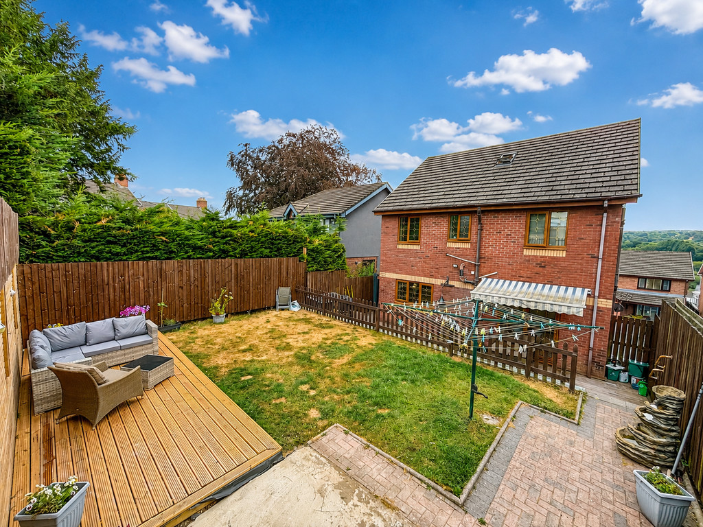 4 bed detached house for sale in Kingswood Close, Hengoed - Property Image 29