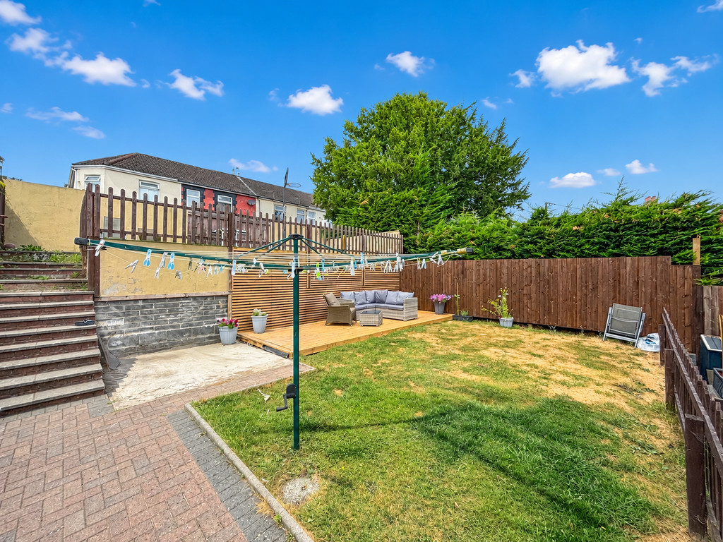 4 bed detached house for sale in Kingswood Close, Hengoed - Property Image 26