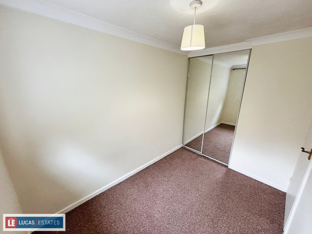 2 bed terraced house for sale in Parc Wenallt, Treharris  - Property Image 15