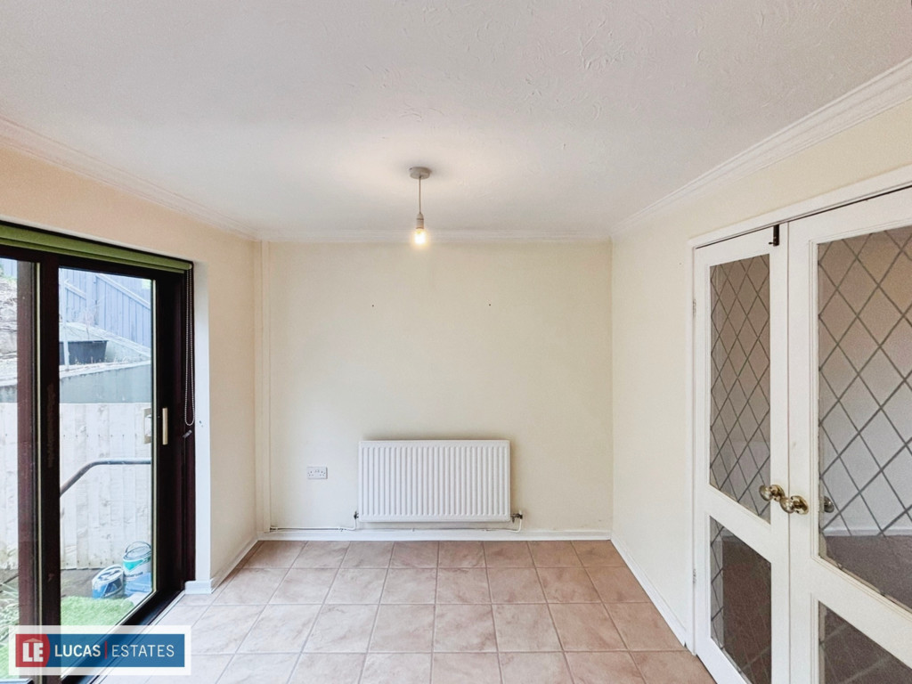 2 bed terraced house for sale in Parc Wenallt, Treharris  - Property Image 10