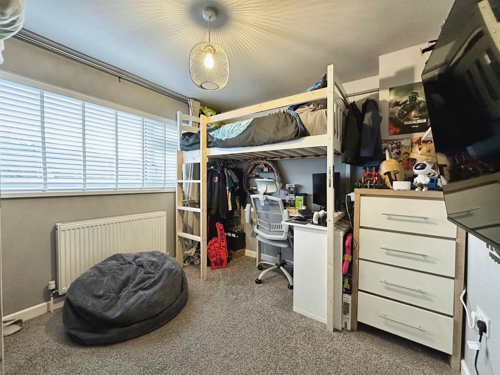 3 bed semi-detached house for sale in Orchard Lane, Pengam - Property Image 16
