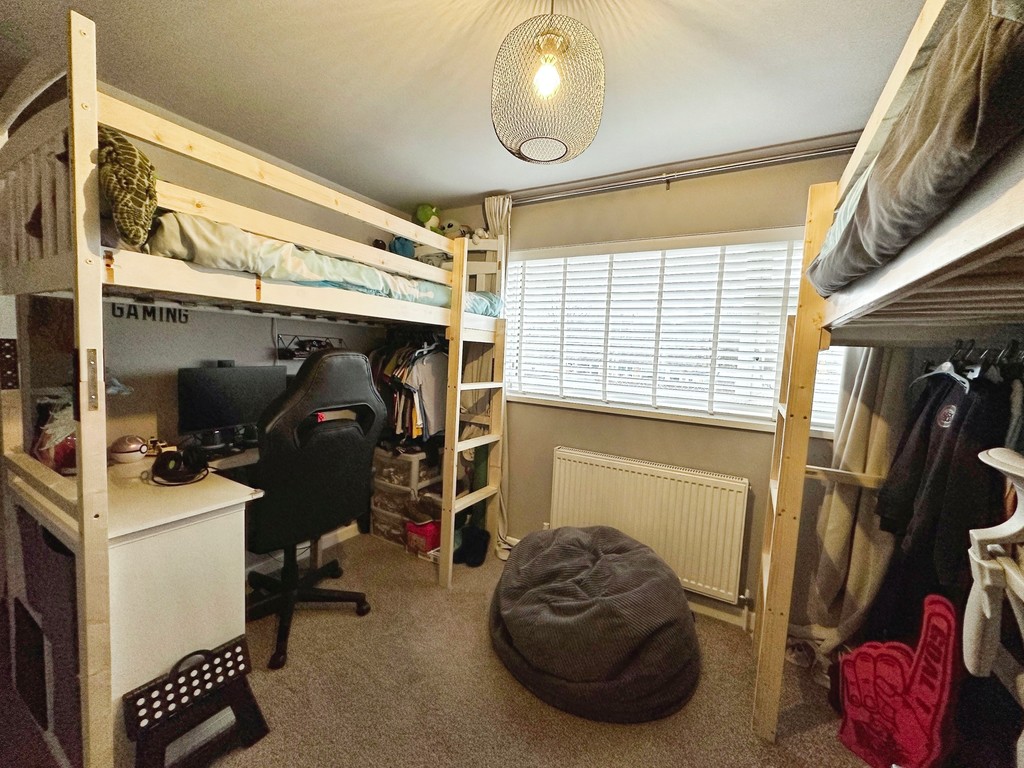 3 bed semi-detached house for sale in Orchard Lane, Pengam - Property Image 15