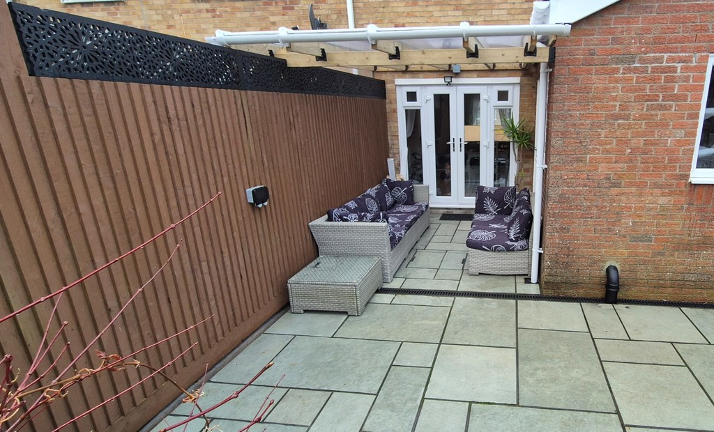 3 bed semi-detached house for sale in Orchard Lane, Pengam - Property Image 25