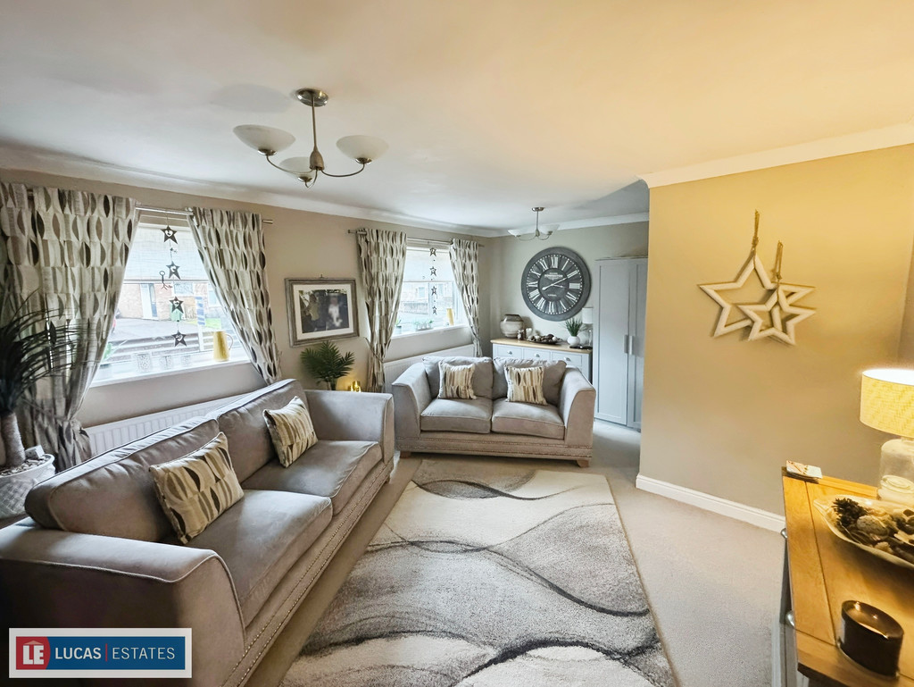 3 bed detached house for sale in Bryn Lane, Pontllanfraith, Blackwood  - Property Image 6