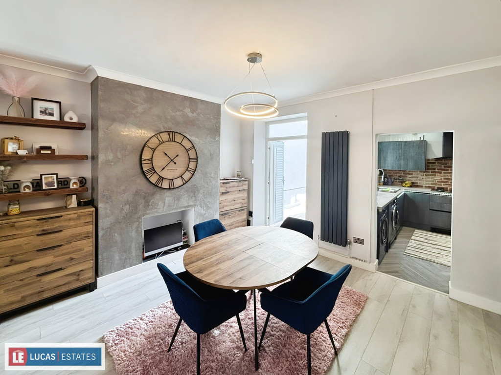3 bed terraced house for sale in North Avenue, Maesycwmmer, Caerphilly County Borough  - Property Image 8