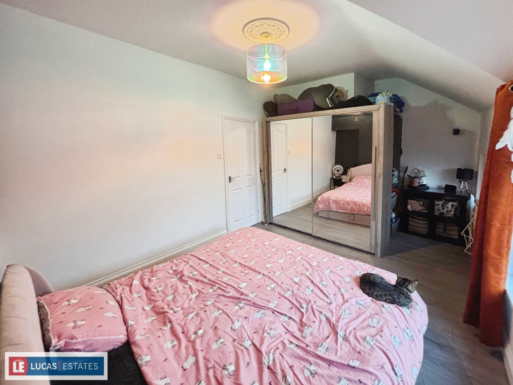 3 bed terraced house for sale in George Street, Ystrad Mynach  - Property Image 17