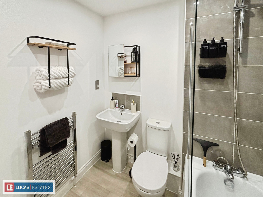 2 bed semi-detached house for sale in Brynffynnon, Crumlin, Newport  - Property Image 11