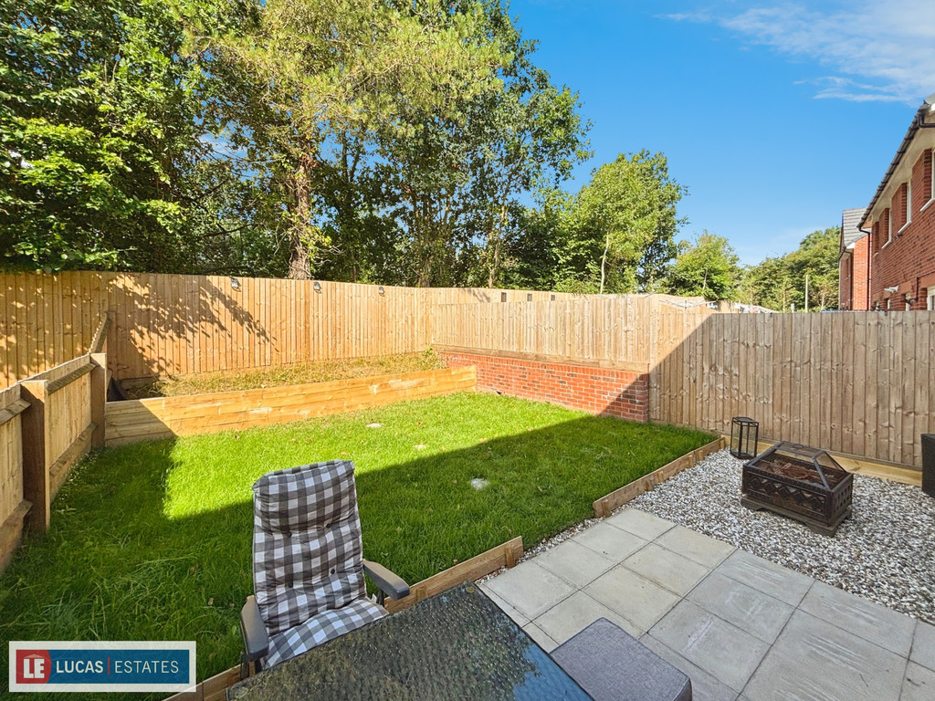 2 bed semi-detached house for sale in Brynffynnon, Crumlin, Newport  - Property Image 18