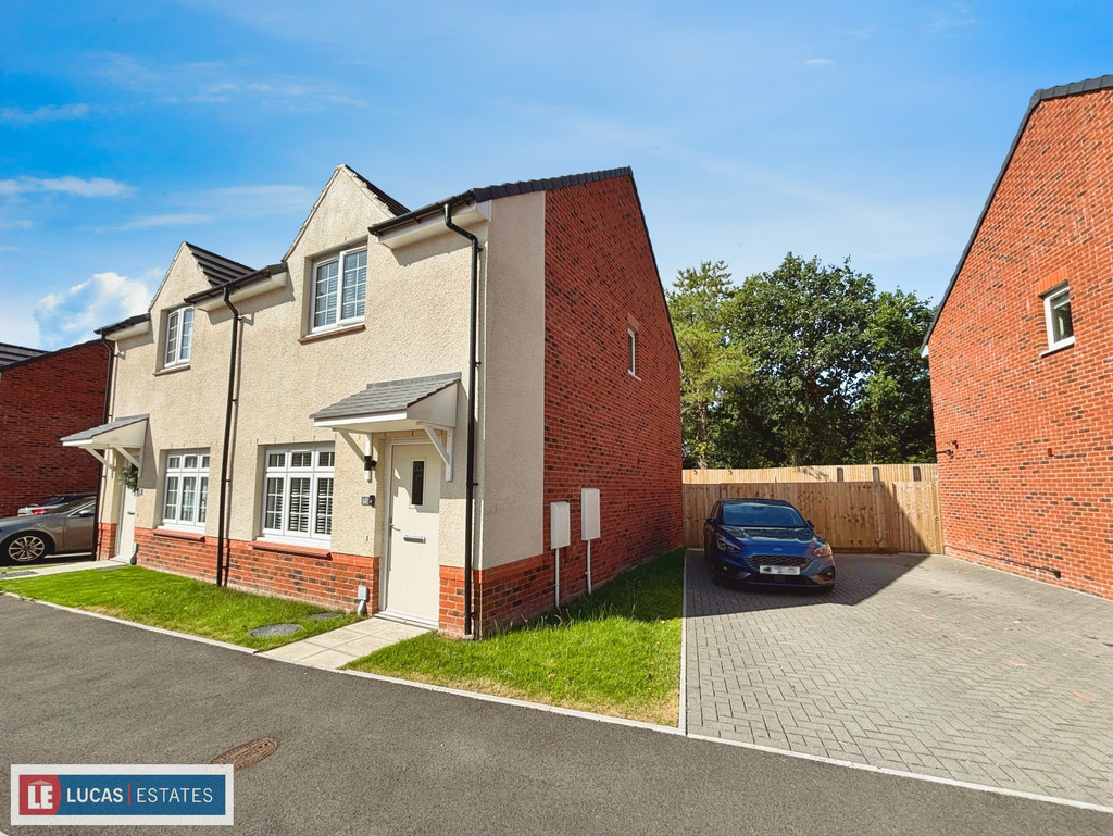 2 bed semi-detached house for sale in Brynffynnon, Crumlin, Newport  - Property Image 20