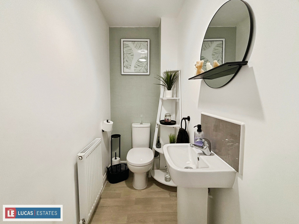 2 bed semi-detached house for sale in Brynffynnon, Crumlin, Newport  - Property Image 9