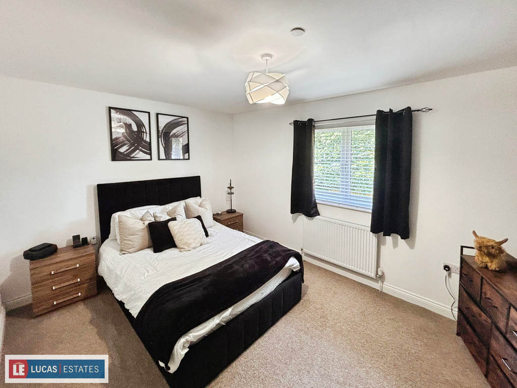 2 bed semi-detached house for sale in Brynffynnon, Crumlin, Newport  - Property Image 13