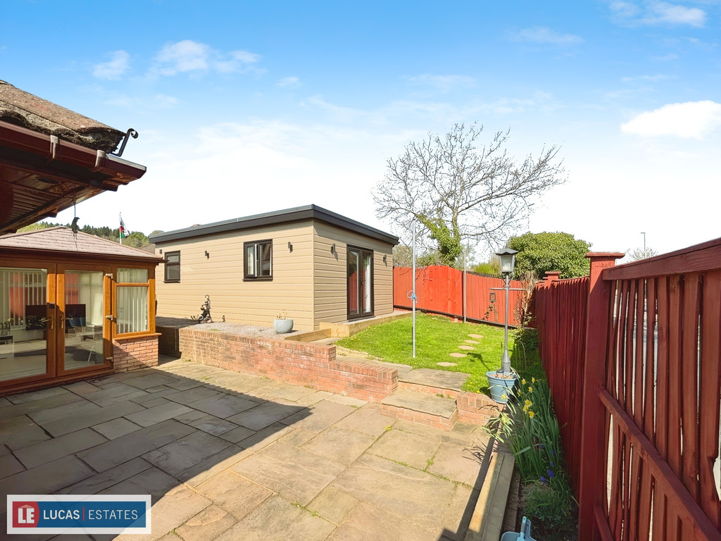 3 bed detached bungalow for sale in Woodside, Tir-y-berth, Hengoed  - Property Image 30
