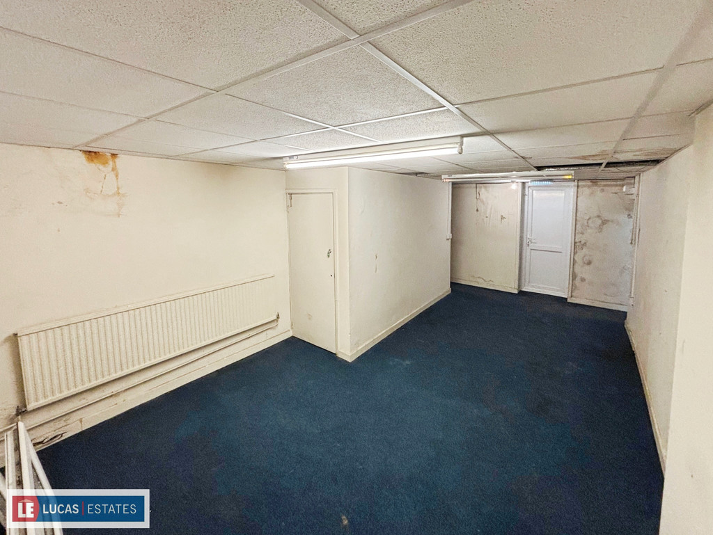 6 bed semi-detached house for sale in Old Club, 93 Bailey Street - Property Image 19
