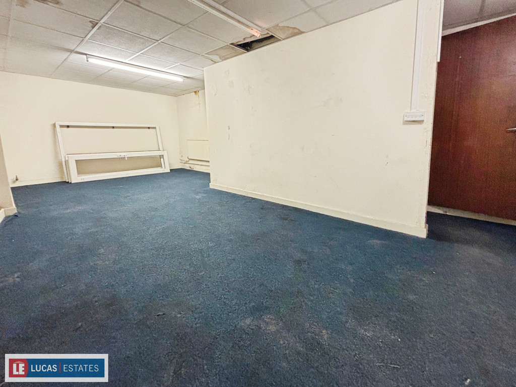 6 bed semi-detached house for sale in Old Club, 93 Bailey Street - Property Image 20