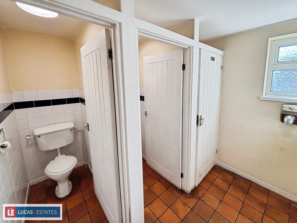 6 bed semi-detached house for sale in Old Club, 93 Bailey Street - Property Image 9