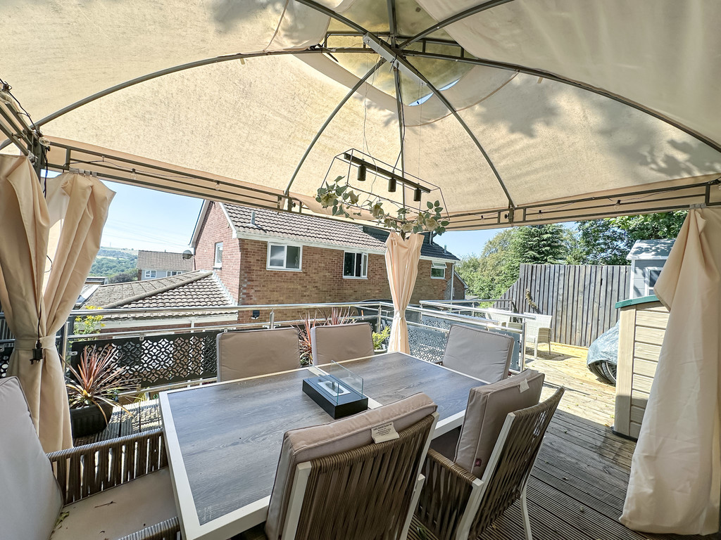 4 bed semi-detached house for sale in Shannon Close, Pontllanfraith - Property Image 16