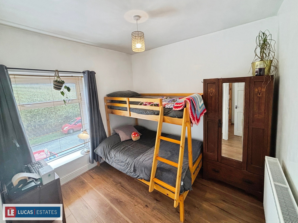 2 bed terraced house for sale in Brynavon Terrace, Hengoed  - Property Image 13